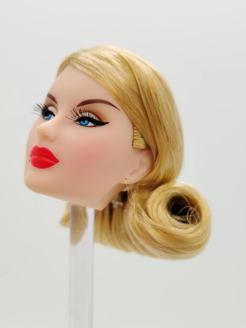 Fashion Royalty East 59th Agent Sugar North Constance Madssen Female Doll Head