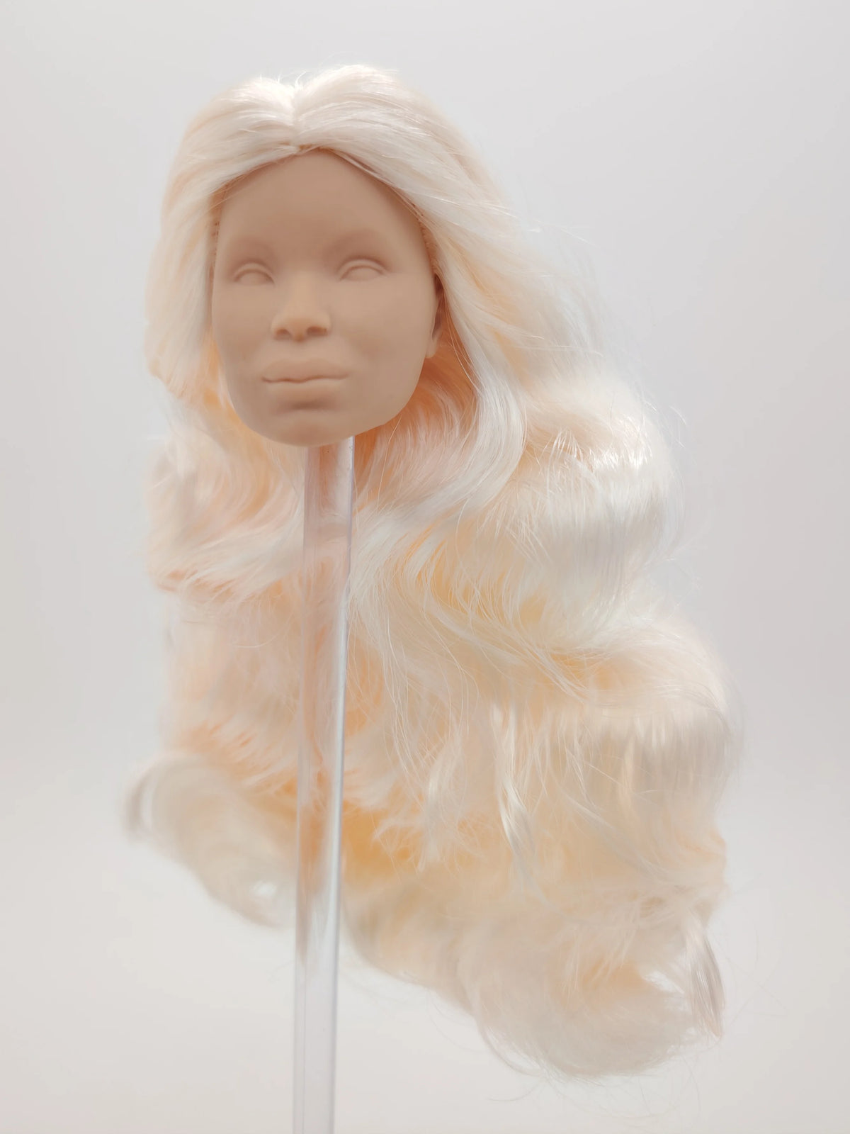 Fashion Royalty Hungarian Skin Blonde Hair Marie Laveau Blank Face Doll Head