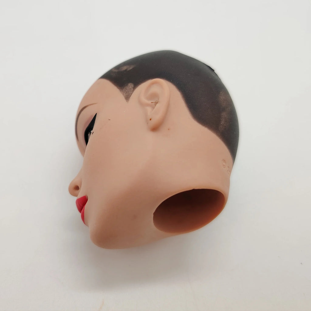 Fashion Royalty FR16 1:5 Scale Elsalin Without Hair Integrity Felame Doll Head