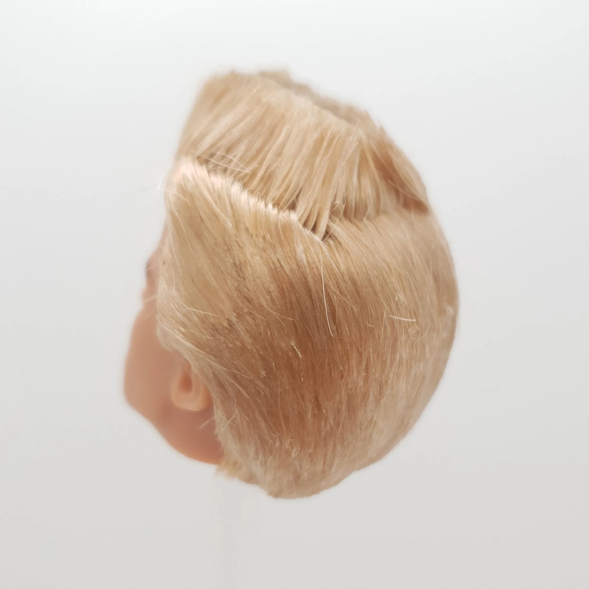 Fashion Royalty FR Latino Skin Homme Rule Breaker Pierre DeVries Integrity Male Man Doll Head