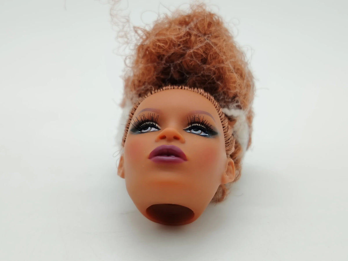Fashion Royalty FR Black Skin 1/6 Scale Meteor Zuri Okoty Female Doll Head Only