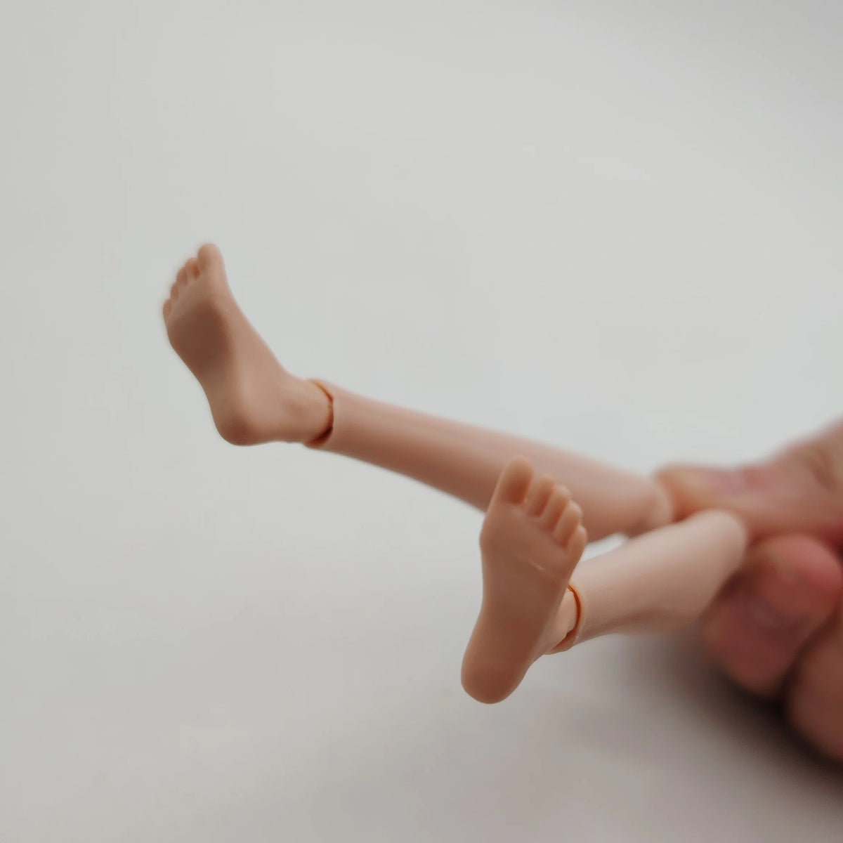 Fashion Royalty Japan Skin Flat Feet Doll Legs Replacement For Poppy Parker