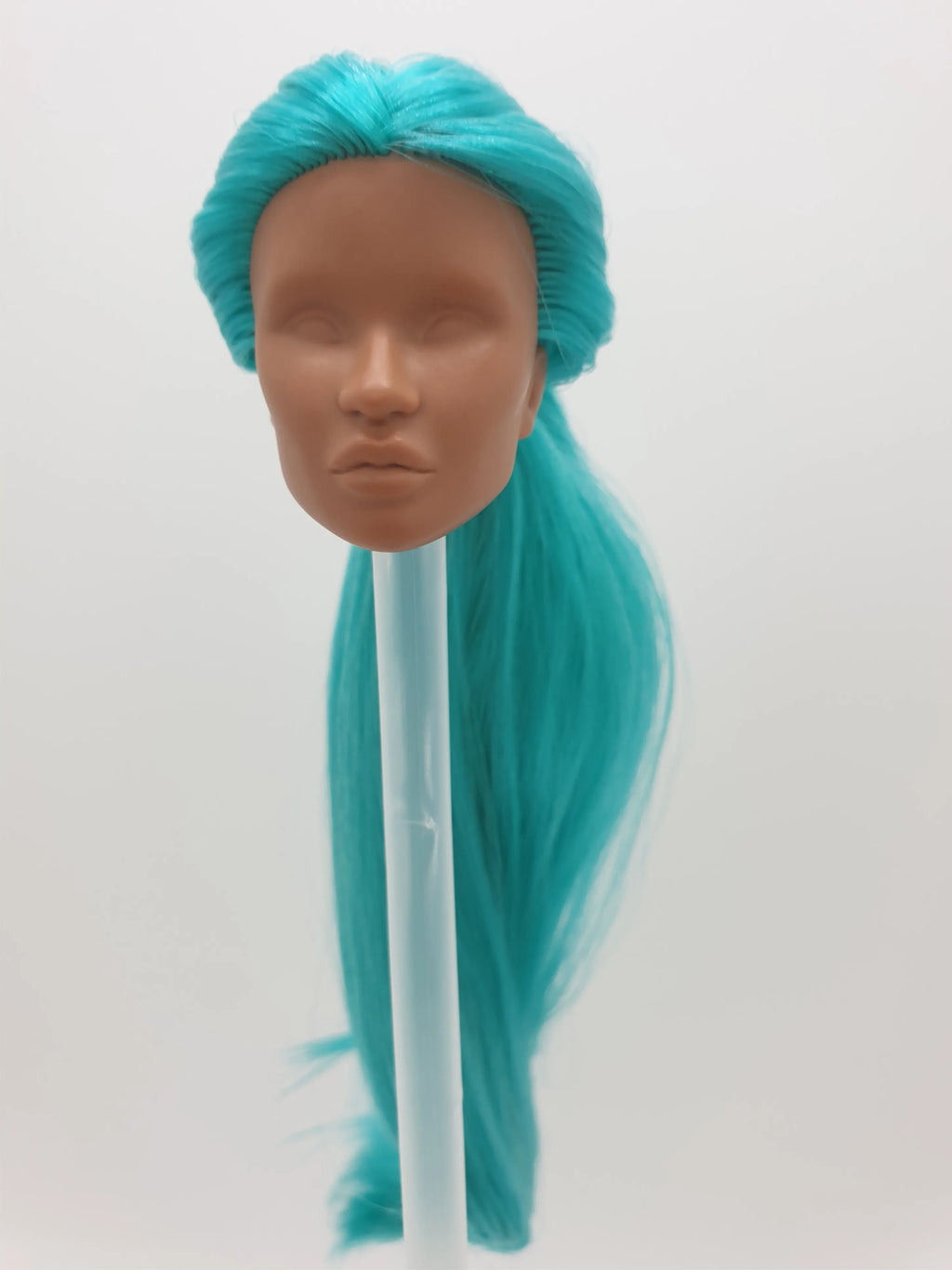 Fashion Royalty Green Color Hair Reroot Light Honey Skin Dominique Makeda 1/6 Scale Integrity Blank Doll Head