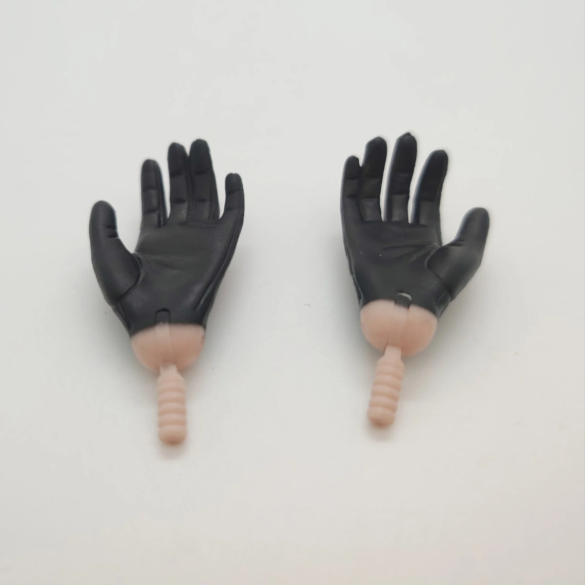 Fashion Royalty 1/6 Scale Mystery Ski Date Boyfriend Bellamy Blue Black Color Male Doll Hands