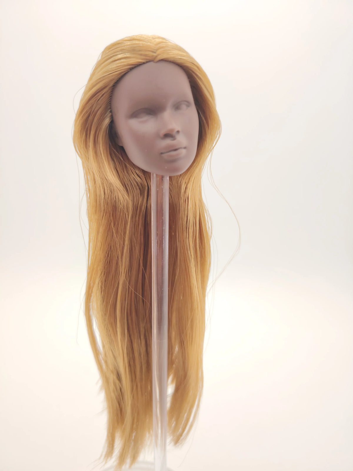 Fashion Royalty 1/6 Scale Nadja Rhymes Dark A Skin Old Gold Color Hair Nuface Doll Head