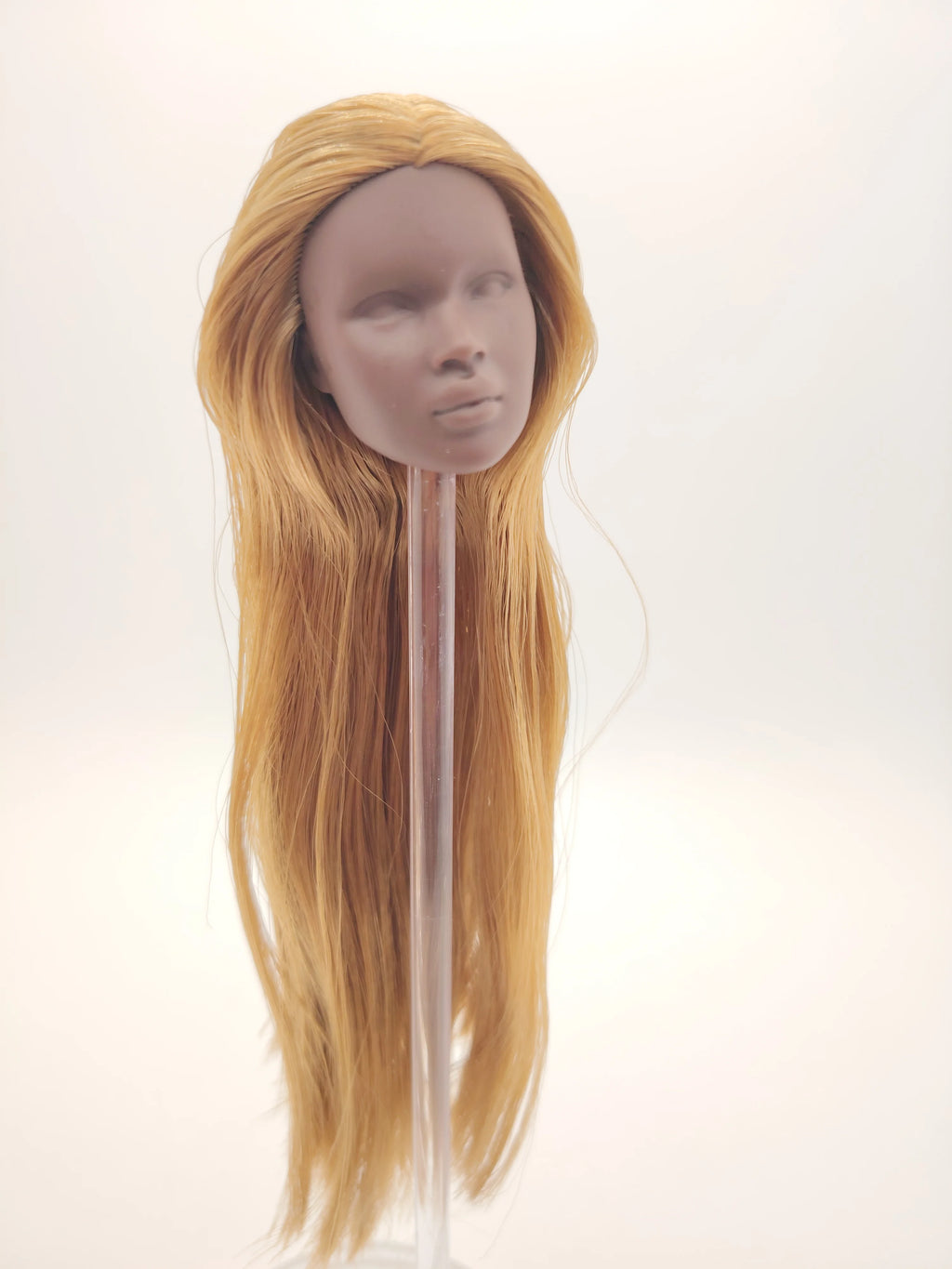 Fashion Royalty 1/6 Scale Nadja Rhymes Dark A Skin Old Gold Color Hair Nuface Doll Head