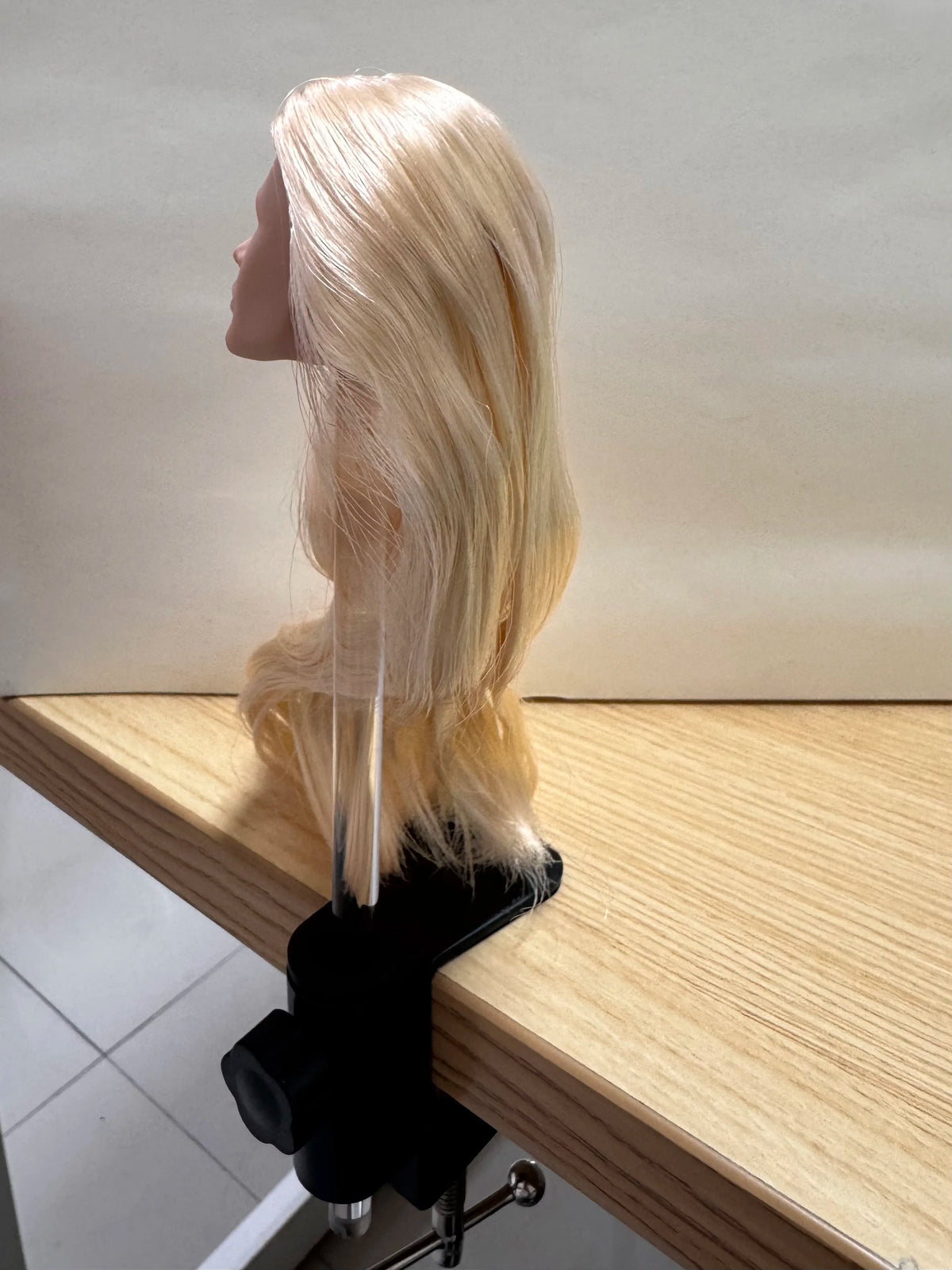 Supawit Toys Hands-Free Doll Head Stand for Effortless Wig Making & Hairstyling Sticker Holder