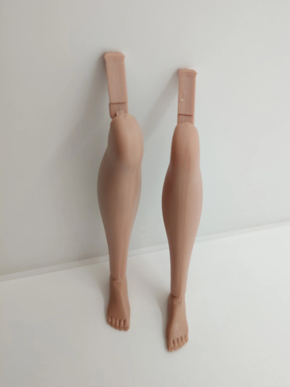 FR White Skin Flat Feet 1/6 Scale Doll Legs Replacement For Fashion Royalty Nuface Lilith