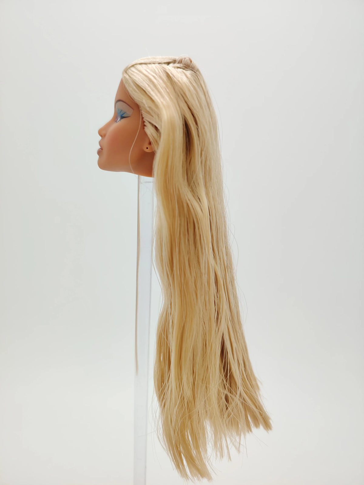 Fashion Royalty Seashore Rebel Natalia Fatale Latino Skin Blond Hair Doll Head